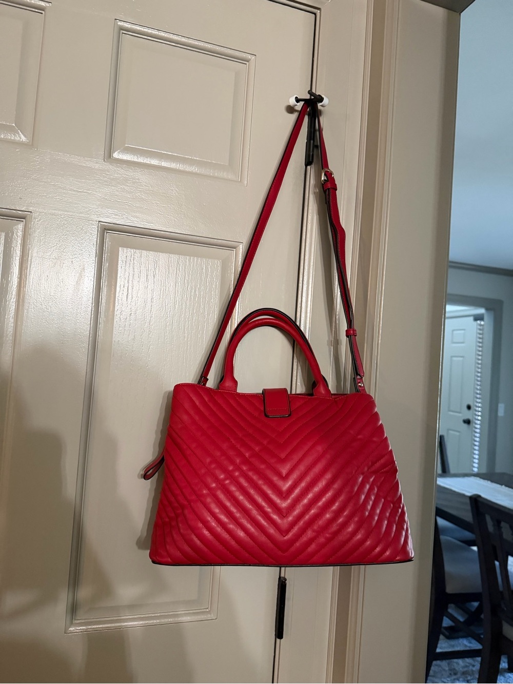 Urban Expressions Gazer Satchel in red.